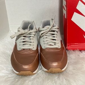 WOMEN NIKE AIR MAX 1 ULTRA SE "METALLIC TOE" SNEAKERS SHOES SIZE 8 (861711 001)